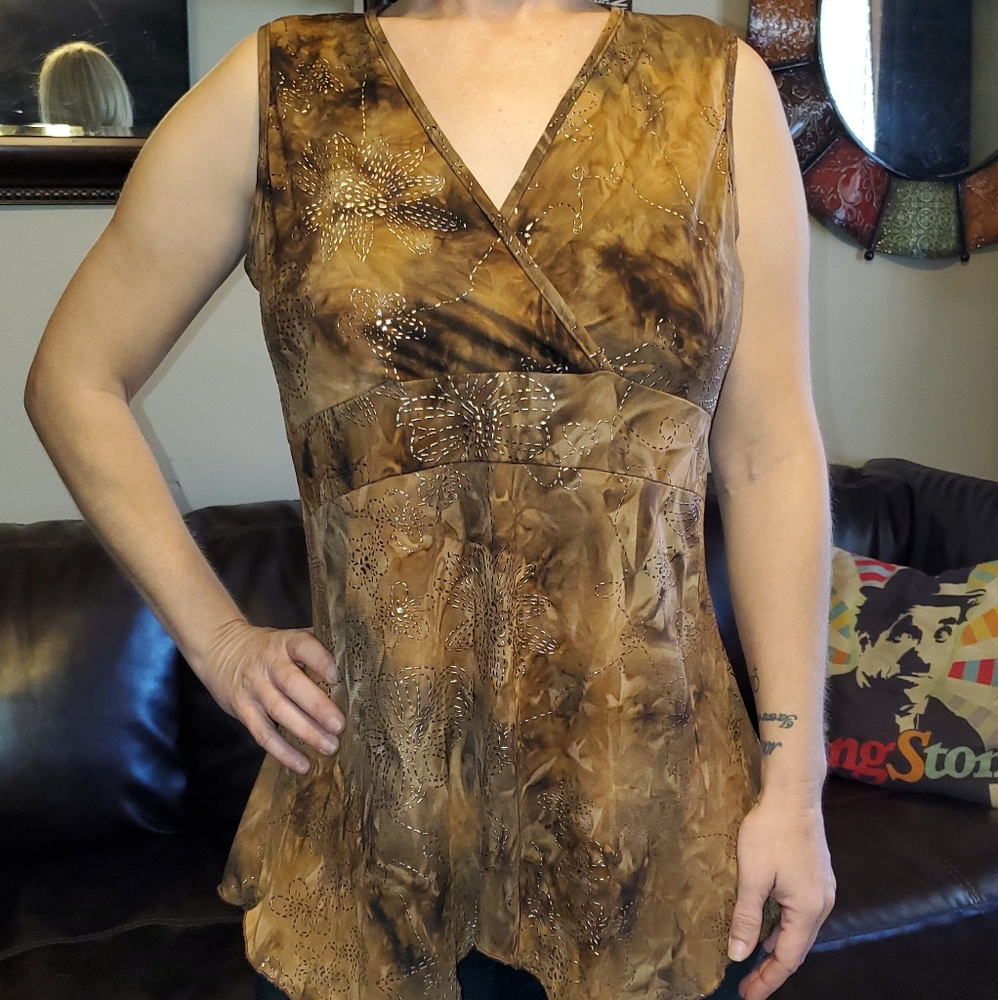 Beautiful tank top!